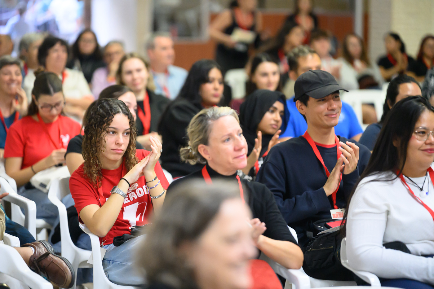 Más de 200 personas celebran la fuerza del voluntariado en València
